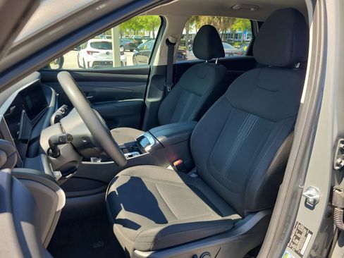 Used 2025 Hyundai Tucson SEL image 16