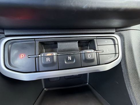 Used 2023 GMC Acadia SLT w/ Elevation Edition AWD/4WD image 20