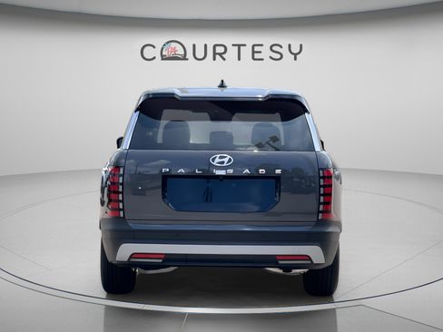 New 2026 Hyundai Palisade SE FWD image 4