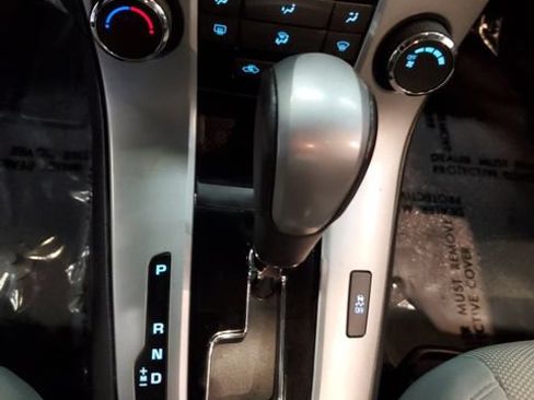 Used 2012 Chevrolet Cruze LT w/ All-Star Edition FWD image 25