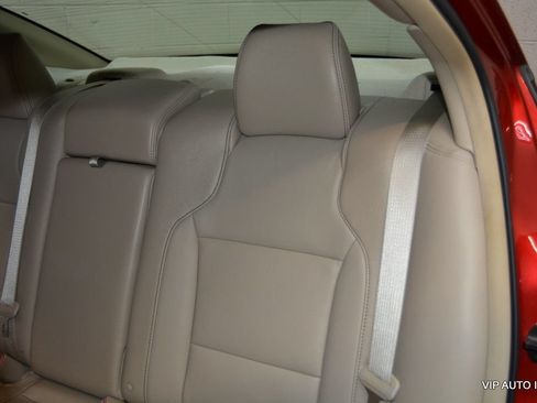 Used 2011 Ford Taurus SEL w/ 202A Rapid Spec Order Code FWD image 23
