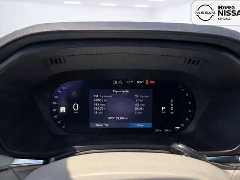Used 2023 Volvo XC60 B5 Ultimate w/ Protection Package Premier FWD image 10
