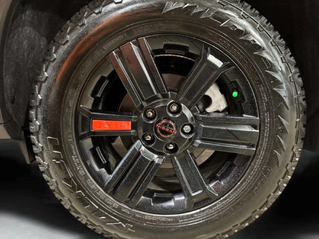Used 2025 Nissan Rogue SV AWD/4WD image 32