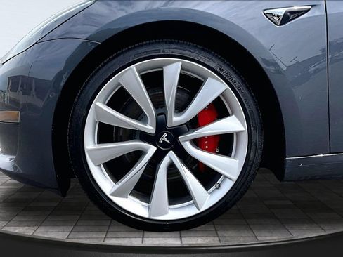 Used 2018 Tesla Model 3 Performance AWD/4WD image 8