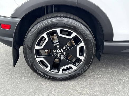 Used 2021 Ford Bronco Sport Outer Banks AWD/4WD image 14