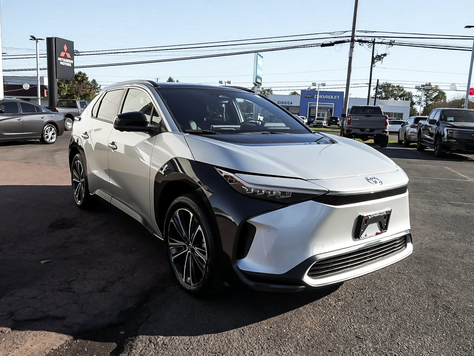 Used 2024 Toyota bZ4X AWD w/ Weather Package image 3