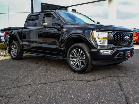 Used 2022 Ford F150 XL w/ STX Appearance Package image 3