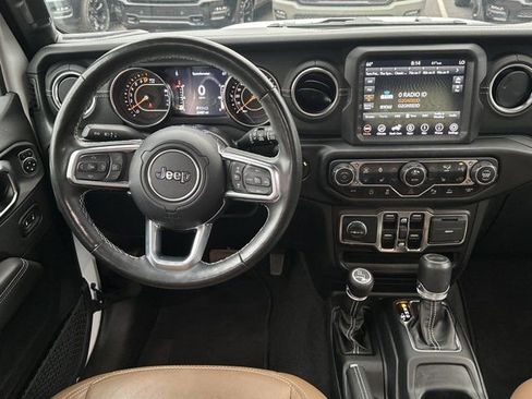 Certified 2022 Jeep Wrangler Unlimited Sahara w/ Cold Weather Group image 29