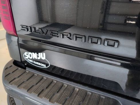 Used 2024 Chevrolet Silverado 1500 Custom AWD/4WD image 31