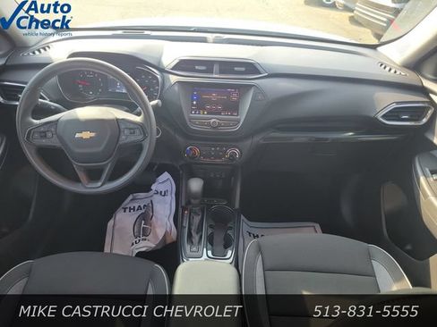 Used 2023 Chevrolet TrailBlazer LT FWD image 11