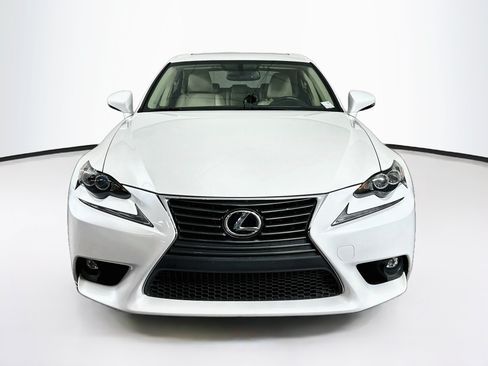 Used 2015 Lexus IS 250 w/ Navigation System Package RWD image 2