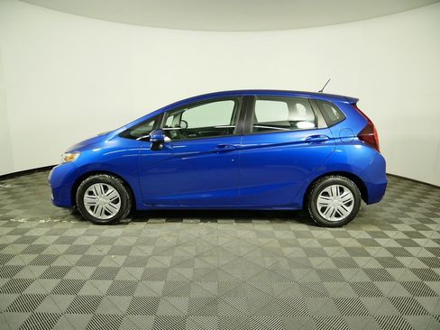 Used 2018 Honda Fit LX image 5