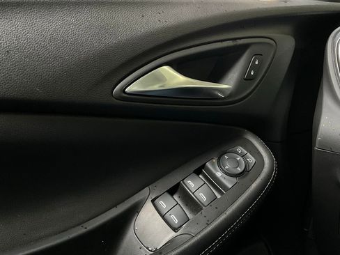 Used 2025 Buick Encore GX Preferred image 19