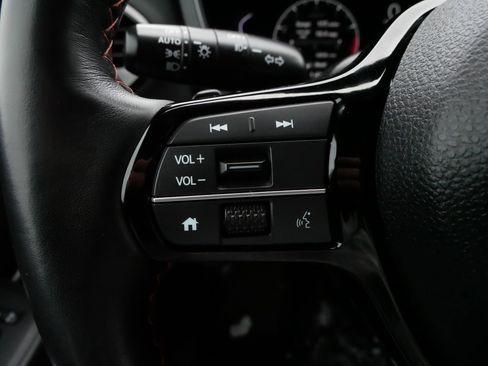 Certified 2025 Honda Pilot TrailSport image 28