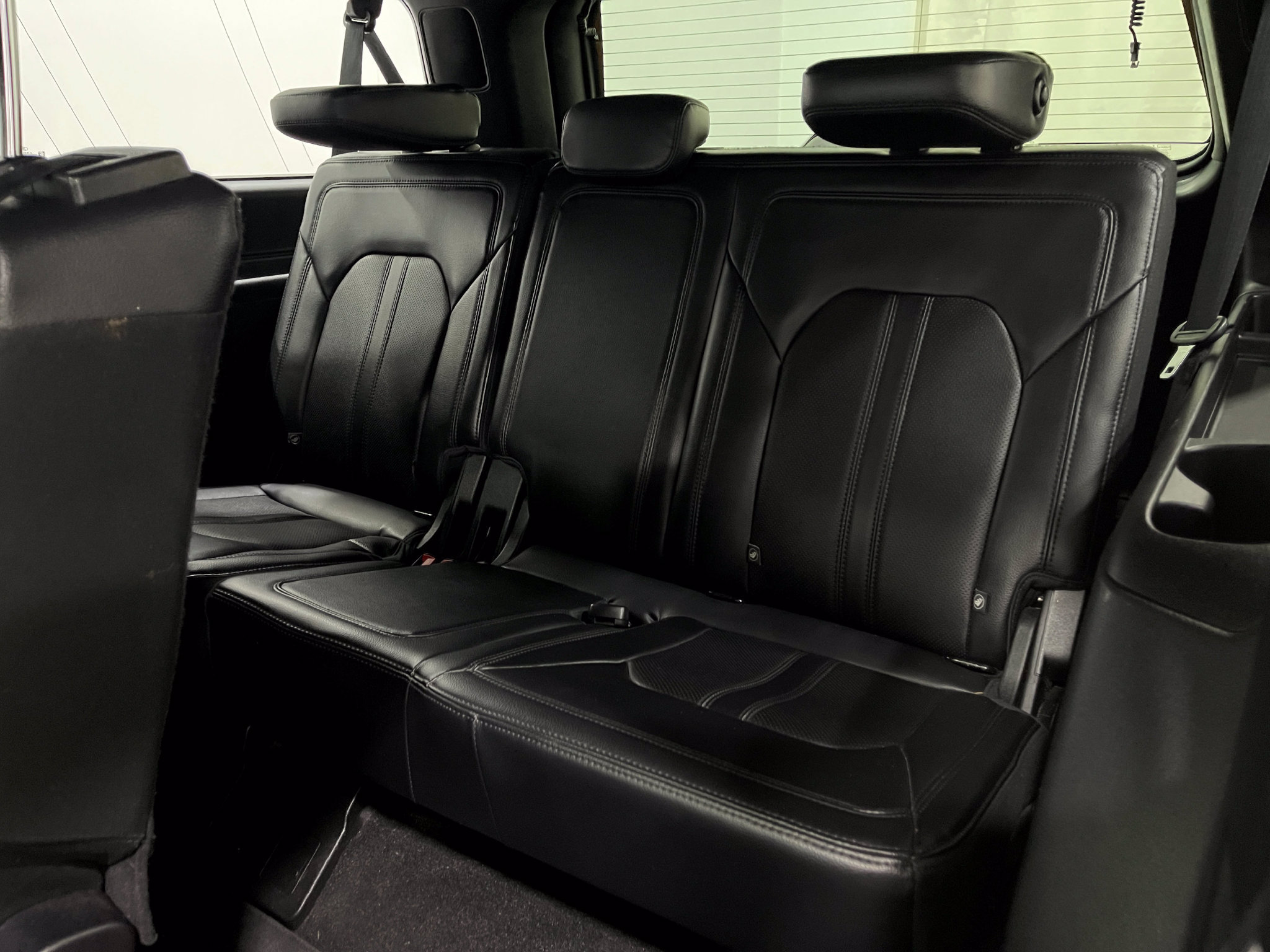 Used 2021 Ford Expedition Max Limited AWD/4WD image 31