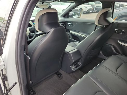 New 2026 Kia K4 GT-Line w/ GT-Line Sunroof Package FWD image 15
