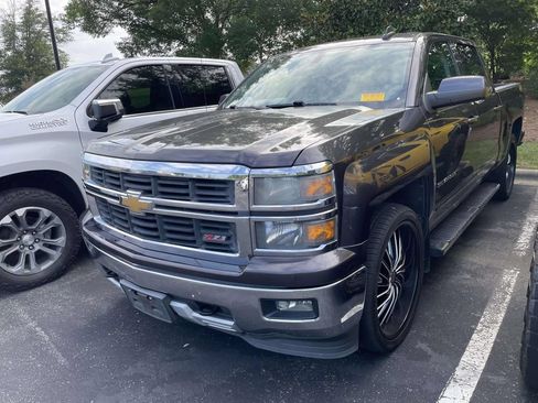 Used 2015 Chevrolet Silverado 1500 LT w/ All Star Edition RWD image 3