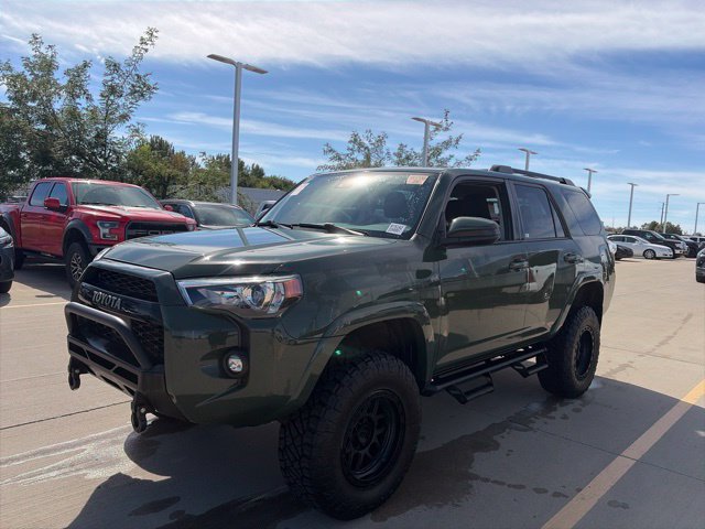 Used 2021 Toyota 4Runner Trail Special Edition AWD/4WD image 3