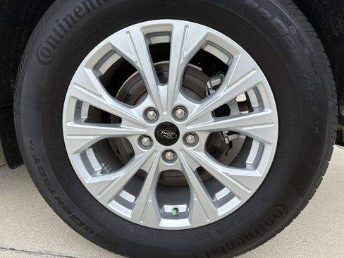 Used 2024 Ford Escape Active AWD/4WD image 17