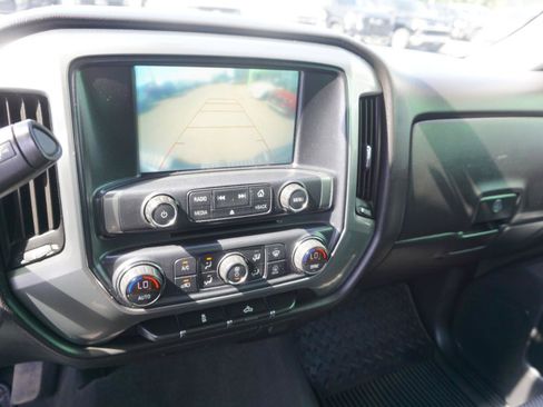 Used 2019 Chevrolet Silverado 1500 LT w/ All Star Edition AWD/4WD image 16