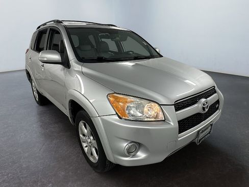 Used 2011 Toyota RAV4 Limited image 1