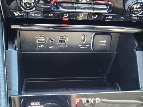 Used 2023 Jeep Grand Cherokee 4WD 4xe image 25