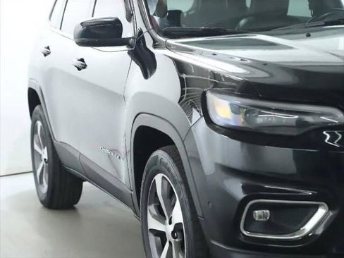 Certified 2021 Jeep Cherokee Limited image 8