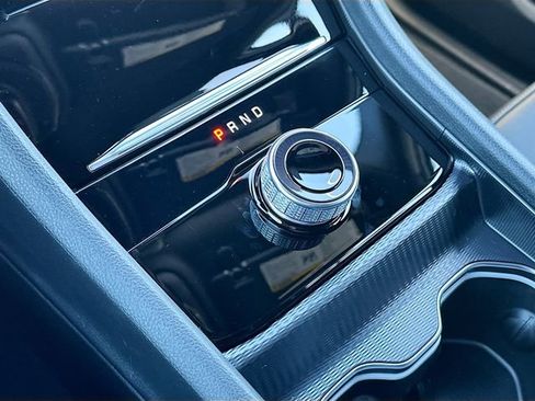 New 2025 Jeep Grand Cherokee Limited w/ Black Appearance Package image 12