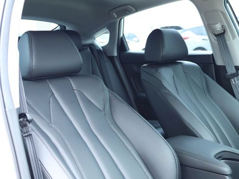 New 2026 Acura Integra FWD image 14