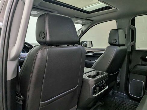 Used 2022 GMC Sierra 1500 SLT w/ SLT Premium Plus Package image 21