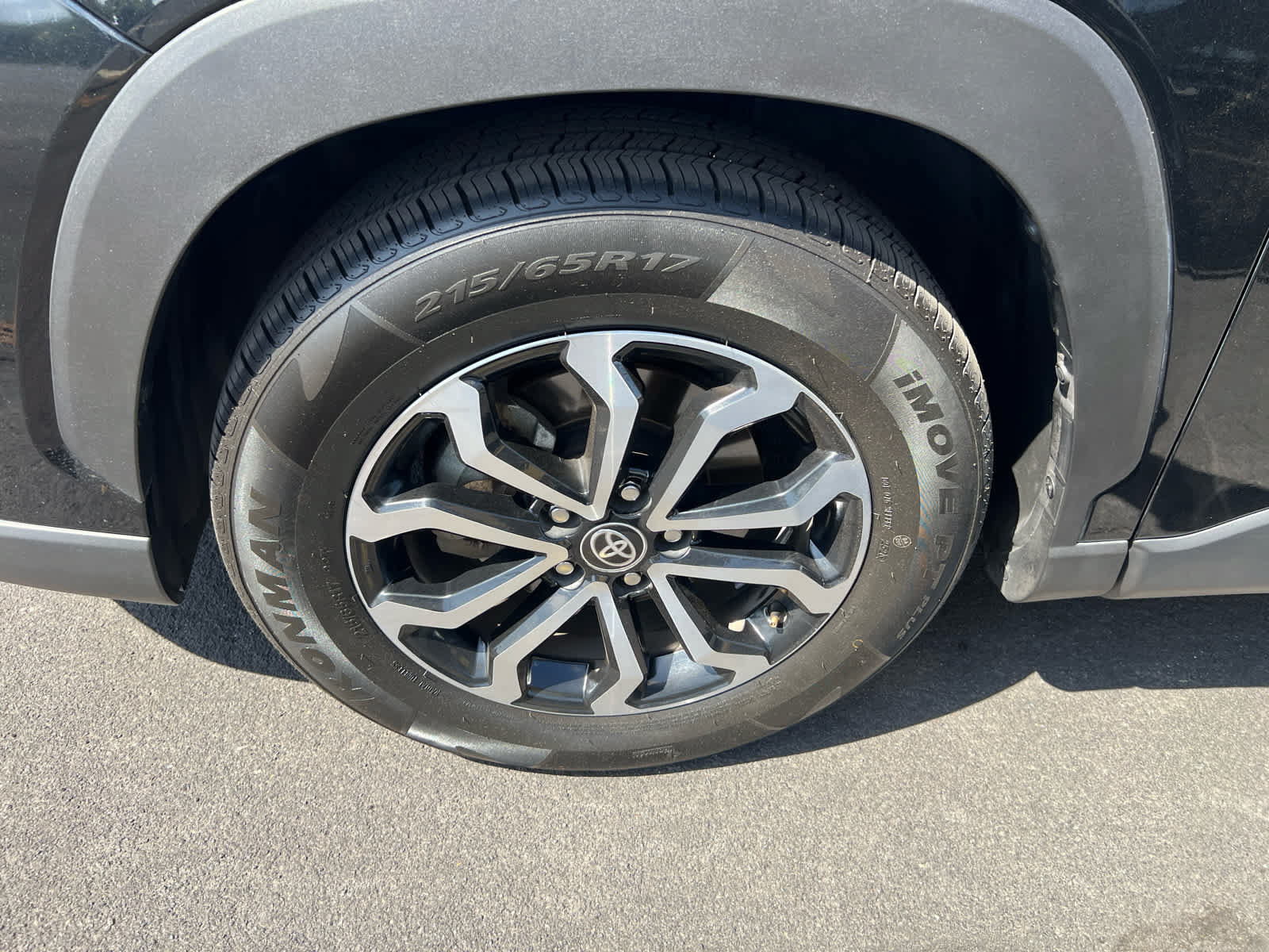 Certified 2024 Toyota Corolla Cross AWD Hybrid image 6