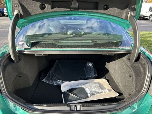 New 2025 Alfa Romeo Giulia AWD w/ Driving Assist Package image 17