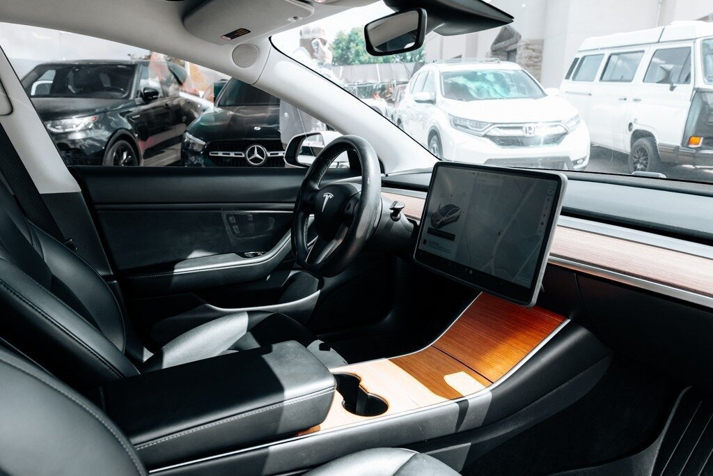 Used 2019 Tesla Model 3 Long Range AWD/4WD image 43