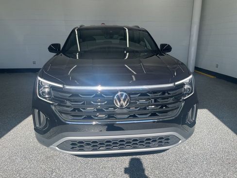 New 2026 Volkswagen Atlas Cross Sport SE AWD/4WD image 11