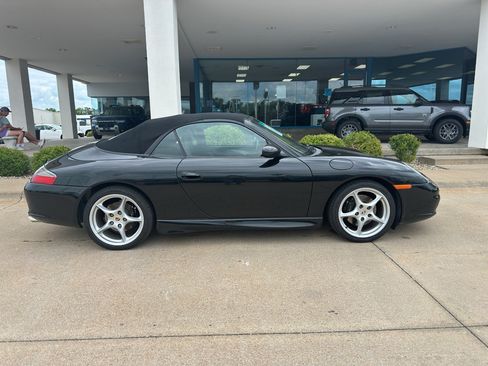 Used 2002 Porsche 911 Carrera RWD image 13