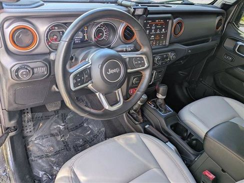 Used 2021 Jeep Gladiator Mojave AWD/4WD image 10