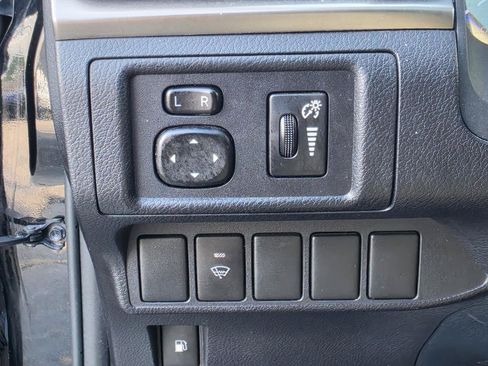 Used 2014 Lexus CT 200h FWD image 21