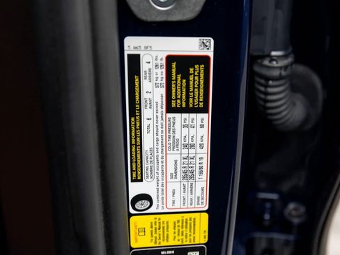 Used 2023 BMW X7 xDrive40i w/ Executive Package image 37