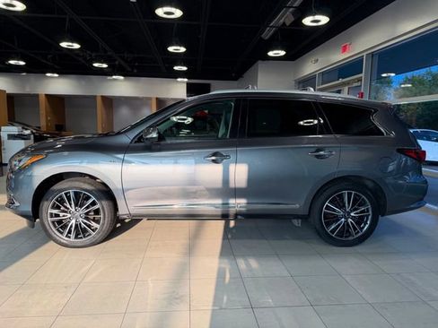 Used 2019 INFINITI QX60 Luxe w/ Sensory Package AWD/4WD image 7