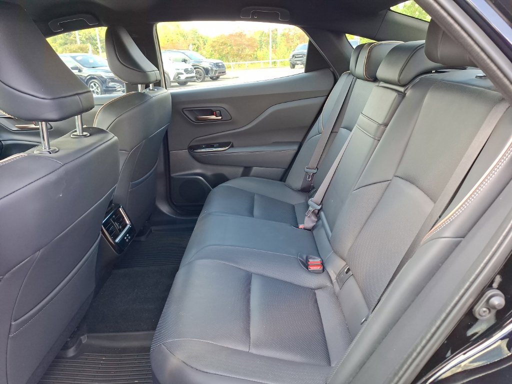 Used 2026 Toyota Crown AWD/4WD image 27