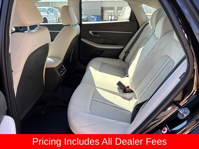Certified 2023 Hyundai Sonata SEL w/ Cargo Package FWD image 9