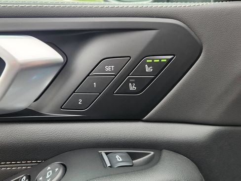 New 2026 BMW X5 xDrive40i AWD/4WD image 18