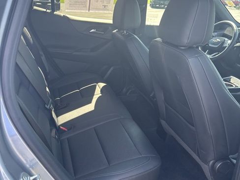 Used 2025 Chevrolet Equinox LT w/ Convenience Package II FWD image 48