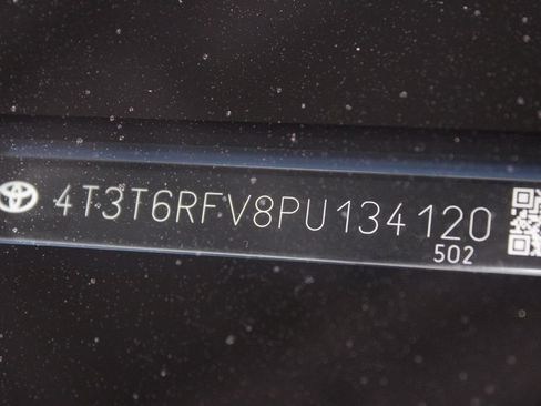 Used 2023 Toyota RAV4 SE w/ Convenience Package AWD/4WD image 34