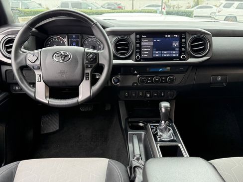 Used 2021 Toyota Tacoma TRD Sport image 31