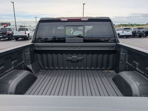 New 2026 Chevrolet Silverado 1500 LT Trail Boss w/ LT Trail Boss Premium Package AWD/4WD image 9