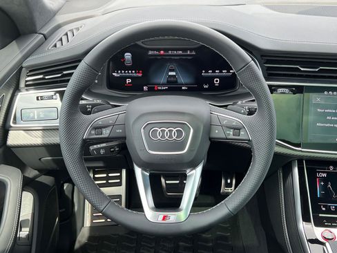 New 2025 Audi SQ8 Prestige image 17