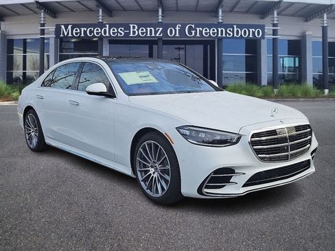New 2026 Mercedes-Benz S 580 4MATIC Sedan image 3