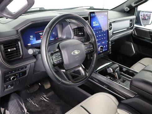 Used 2023 Ford F150 Lightning Platinum AWD/4WD image 28