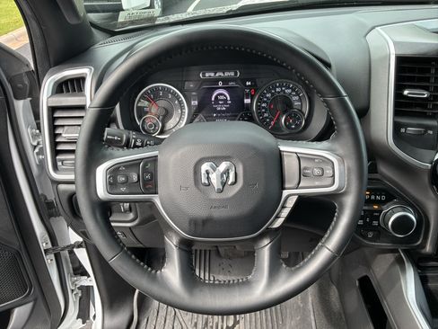 Used 2023 RAM 1500 Big Horn AWD/4WD image 18